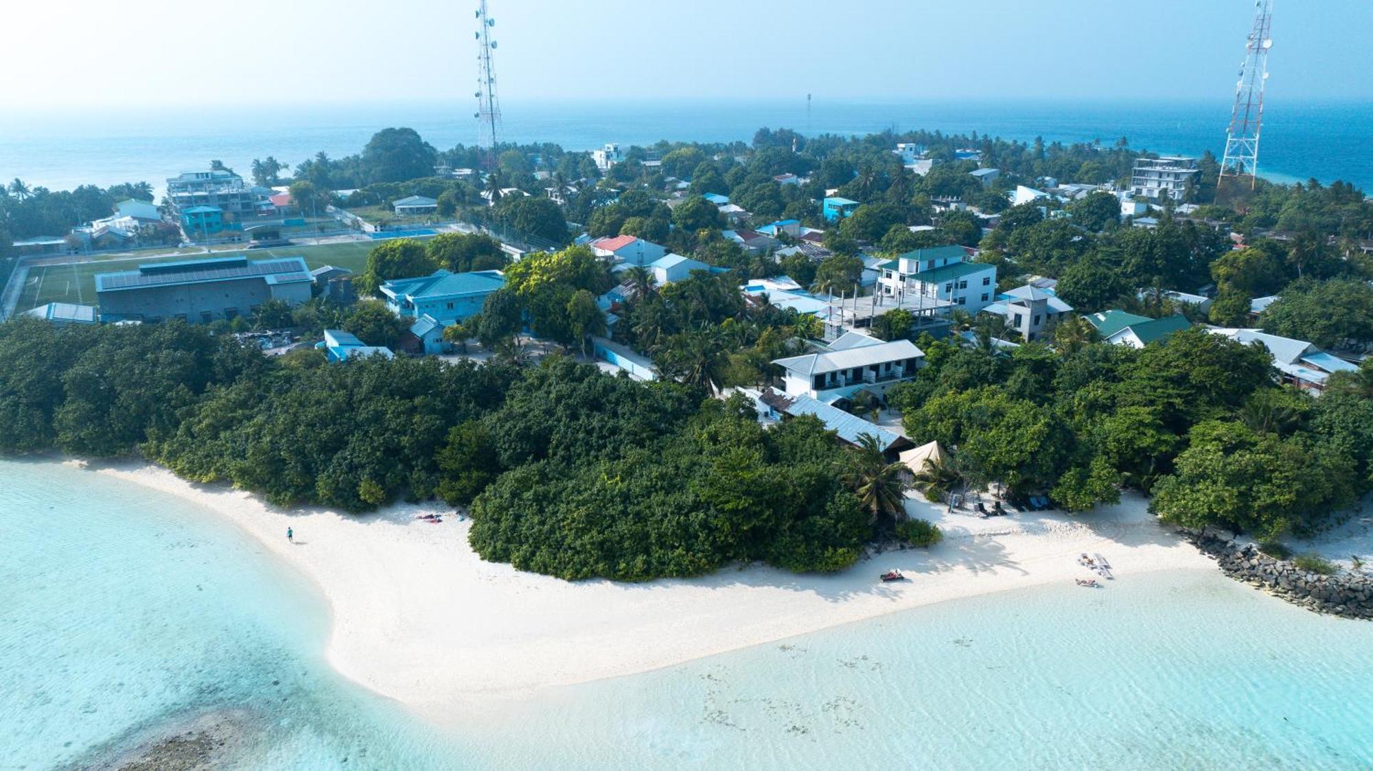 Tranquila Beach Hotel Rasdhoo ภายนอก รูปภาพ