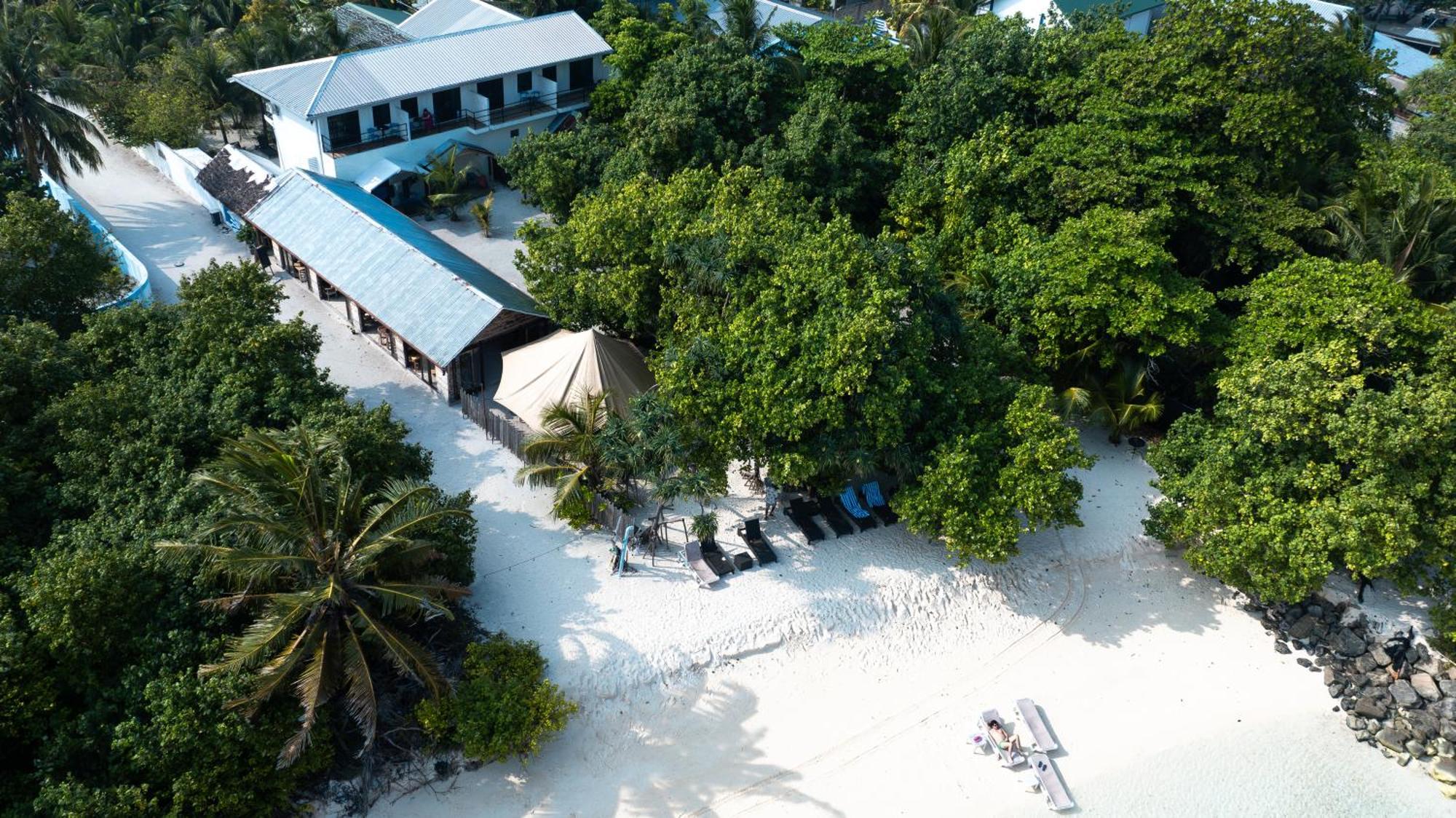 Tranquila Beach Hotel Rasdhoo ภายนอก รูปภาพ