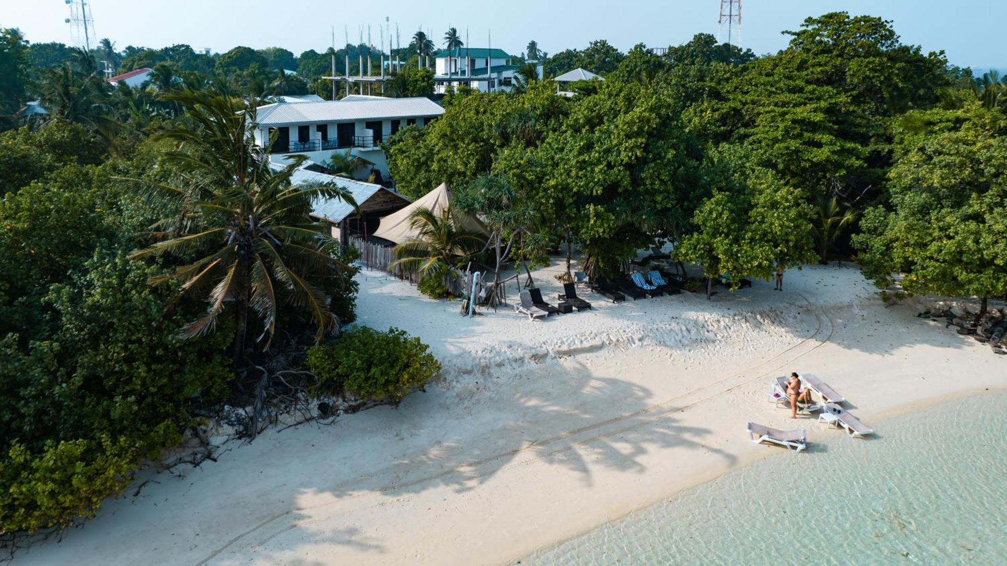 Tranquila Beach Hotel Rasdhoo ภายนอก รูปภาพ