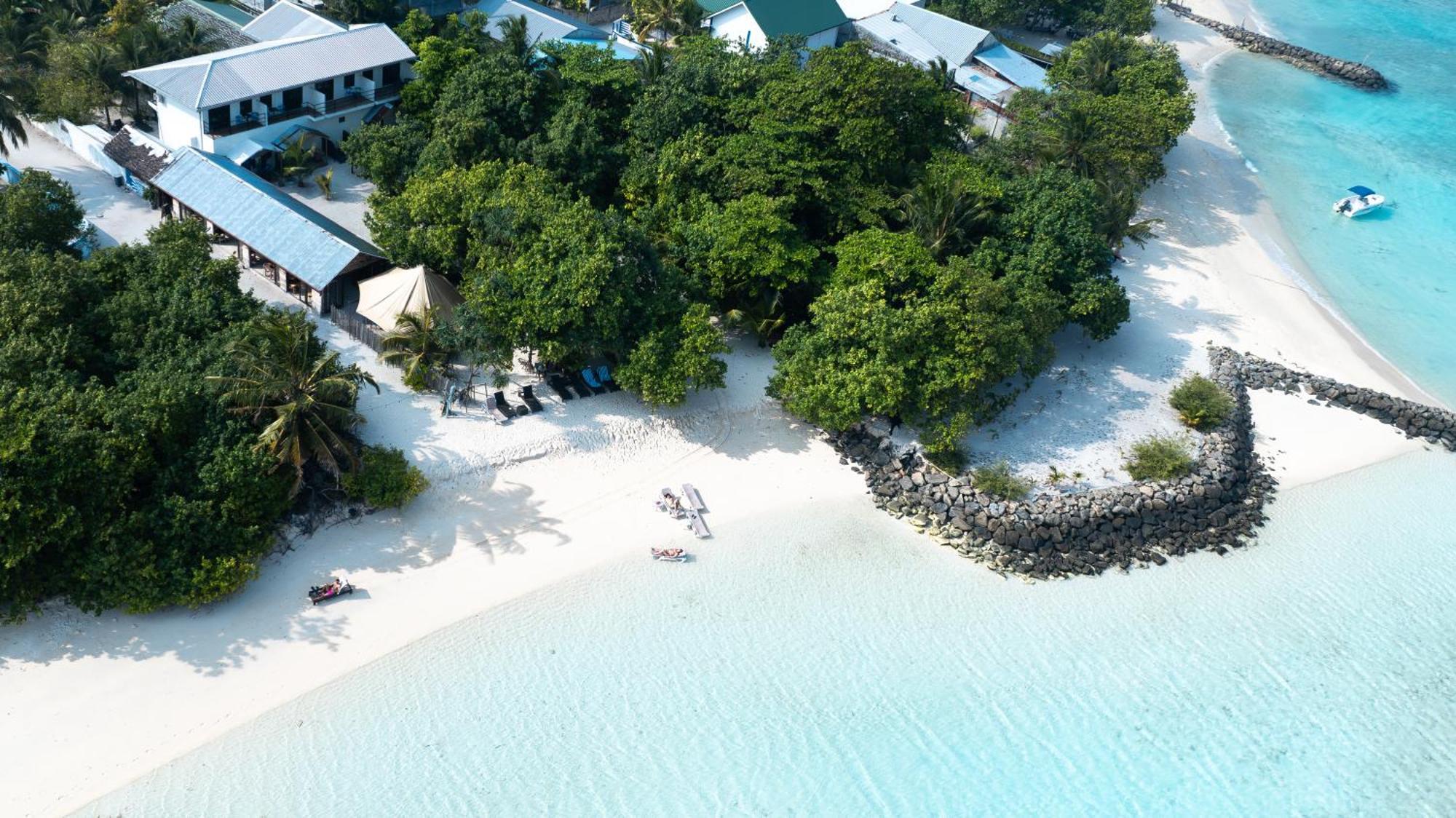 Tranquila Beach Hotel Rasdhoo ภายนอก รูปภาพ