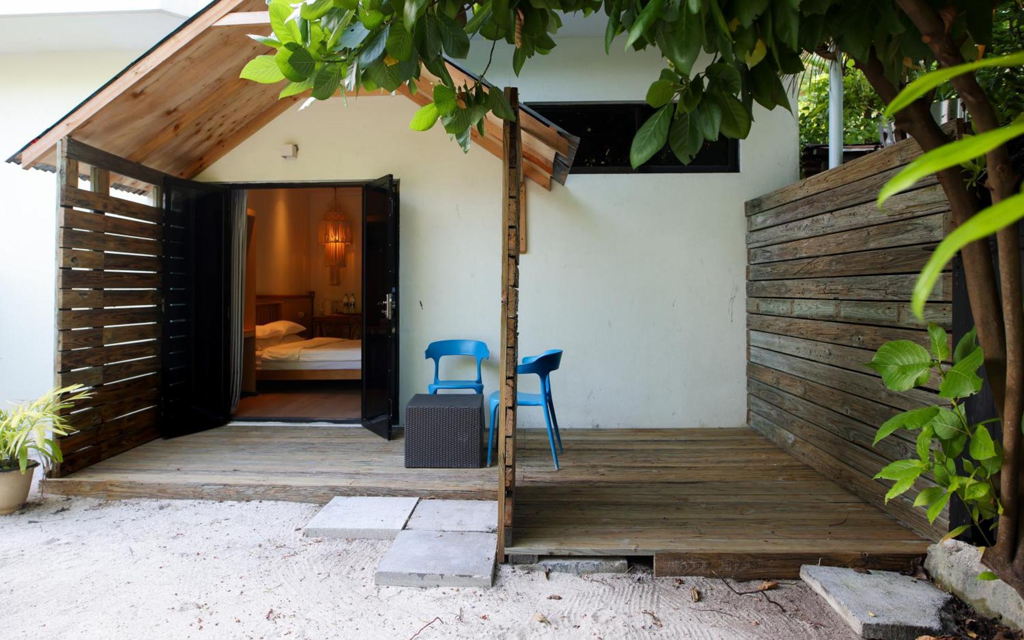 Tranquila Beach Hotel Rasdhoo ภายนอก รูปภาพ
