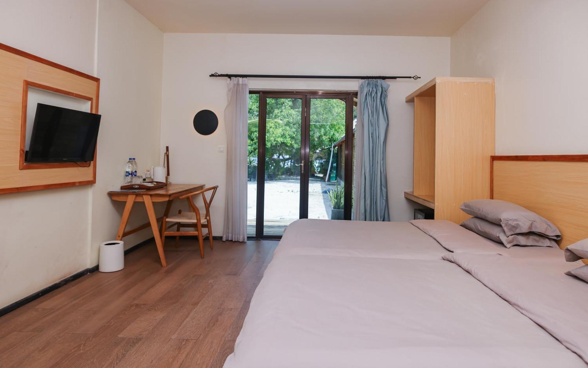 Tranquila Beach Hotel Rasdhoo ภายนอก รูปภาพ